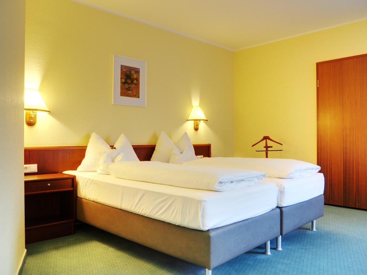 Heidehotel Lubast Εξωτερικό φωτογραφία