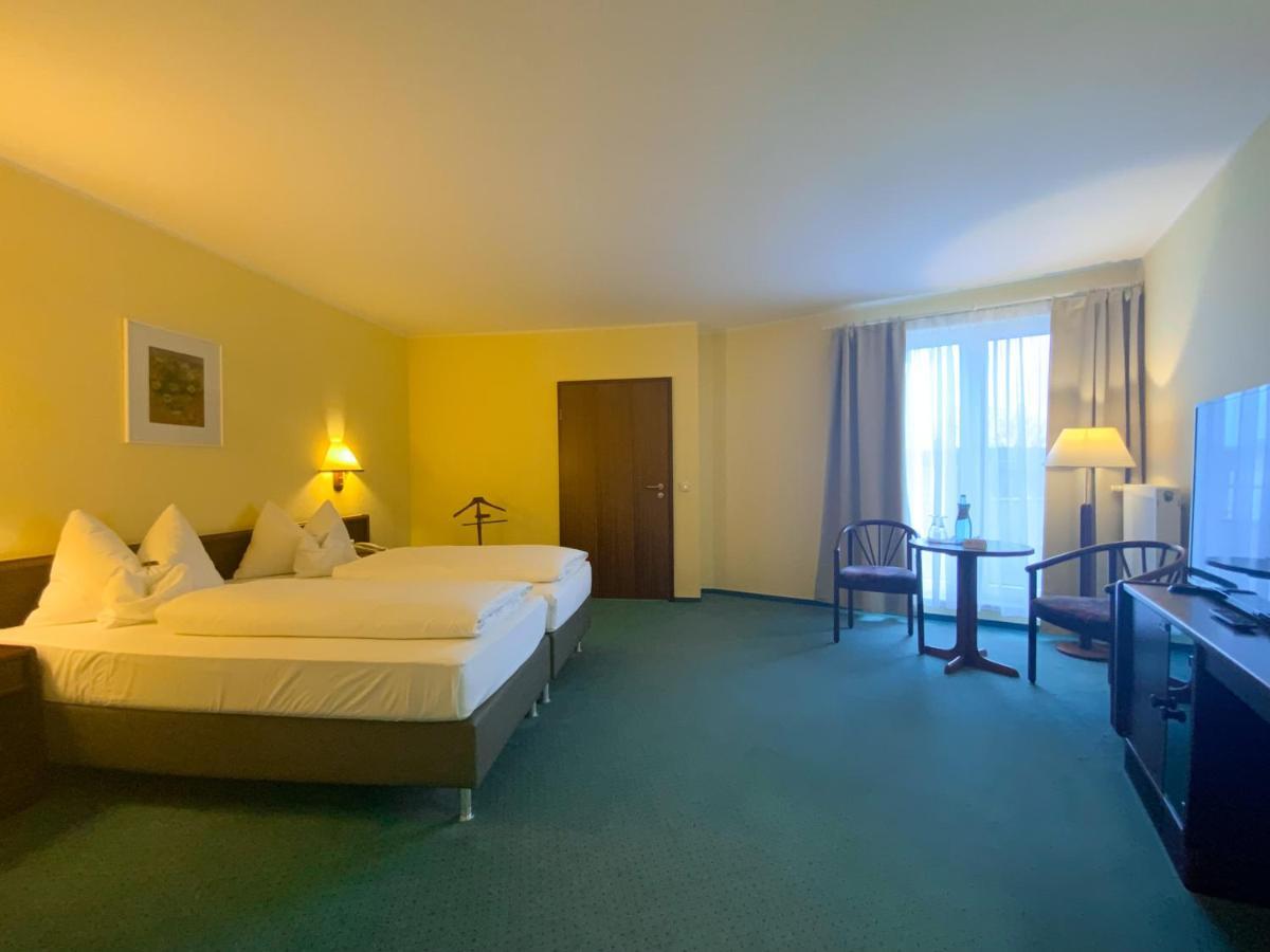 Heidehotel Lubast Εξωτερικό φωτογραφία