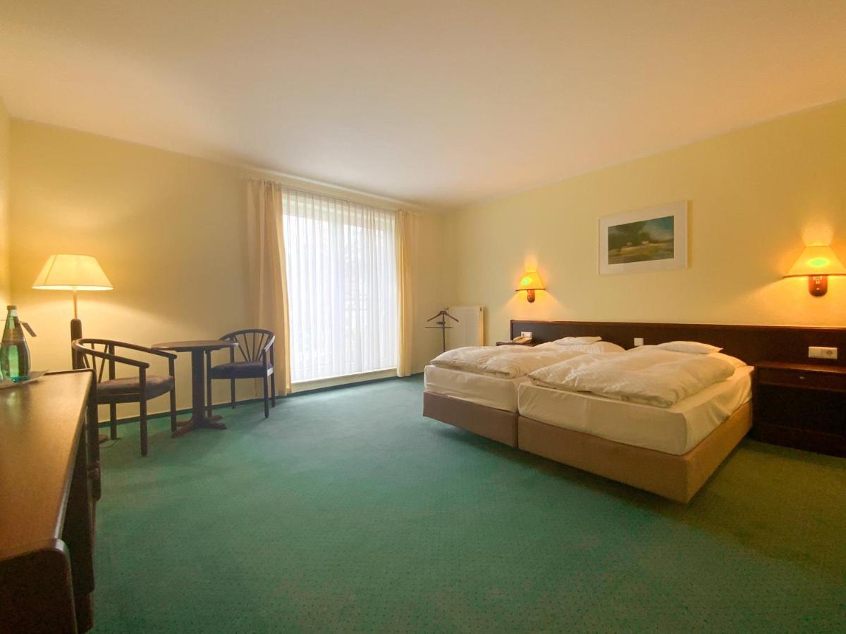 Heidehotel Lubast Εξωτερικό φωτογραφία