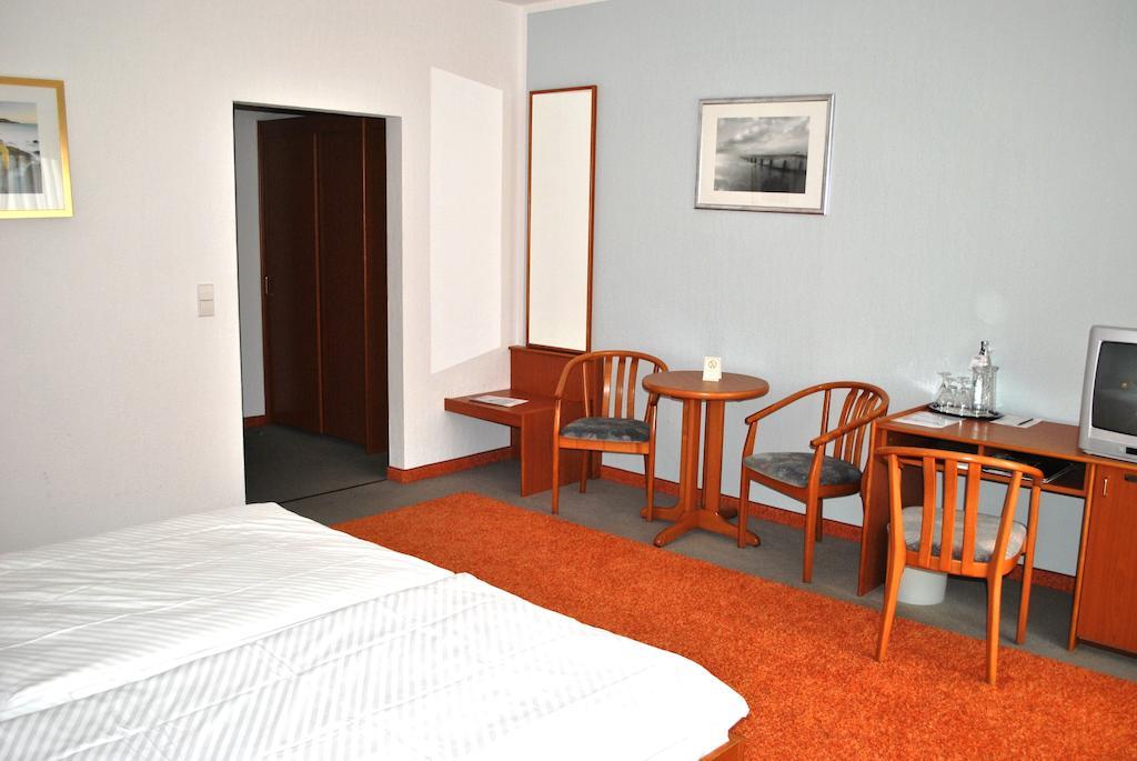 Heidehotel Lubast Δωμάτιο φωτογραφία